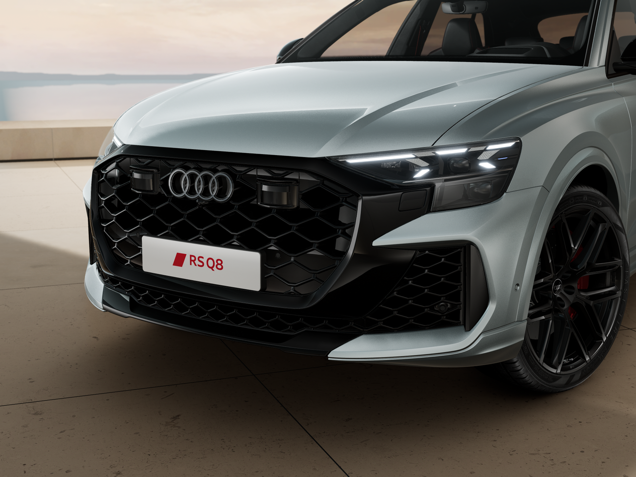 RS Q8