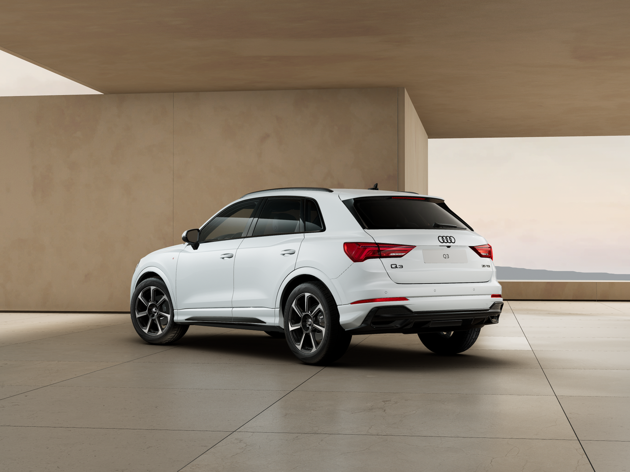 Q3 35 TDI admired