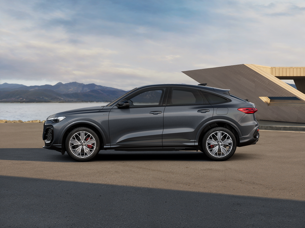 Bild eines Q5 Sportback e-hybrid quattro 220 KW