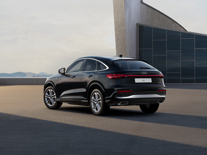 Bild eines Q5 Sportback e-hybrid quattro 220 KW