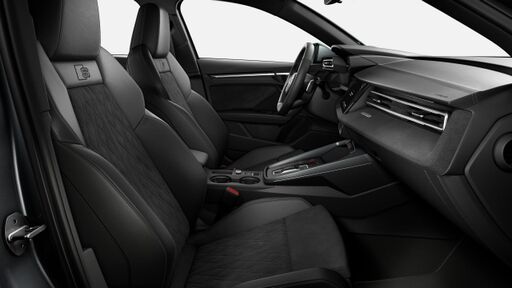 Interieur S mit Sportsitzen in Schwarz