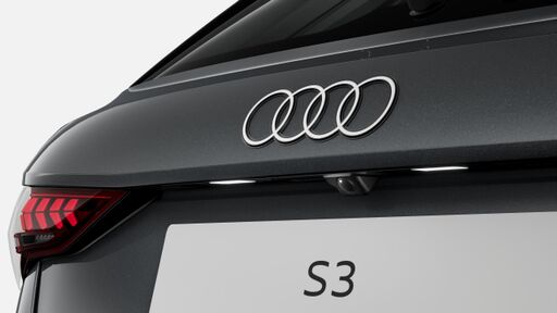 Assistenzpaket Fahren und Parken plus