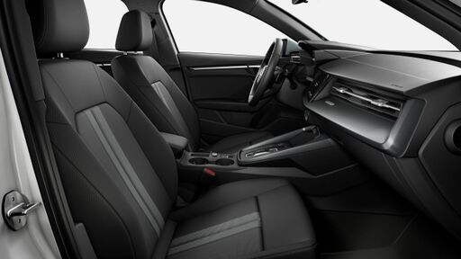 Interieur mit Normalsitzen in Schwarz