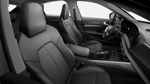 Interieur mit Sportsitzen schwarz