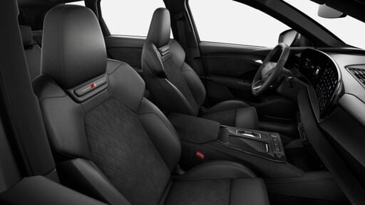 Interieur S mit Sportsitzen plus schwarz