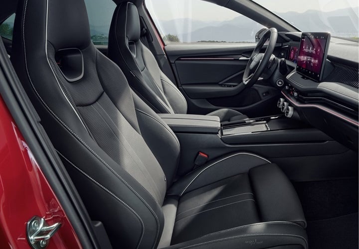 "Design Selection Sportline Suite Black"
