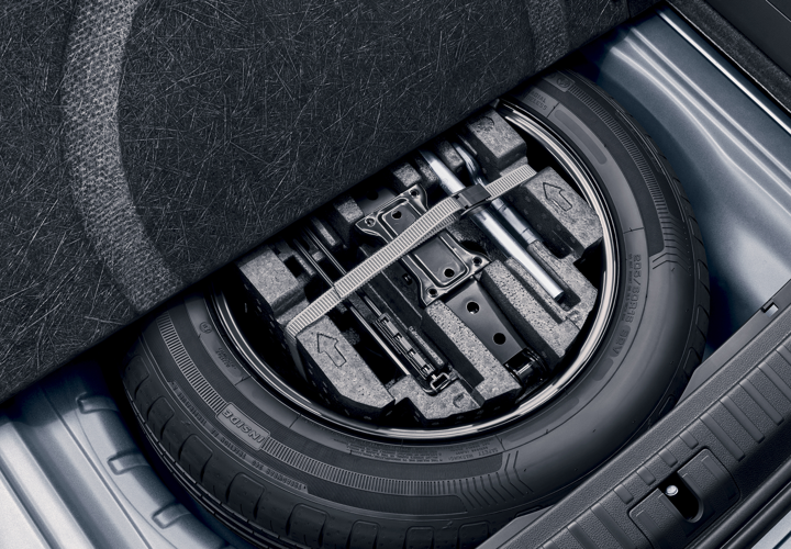 Reserve-Notrad Stahl