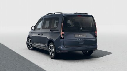 Bild eines Caddy Dark Label eHybrid 110 kW