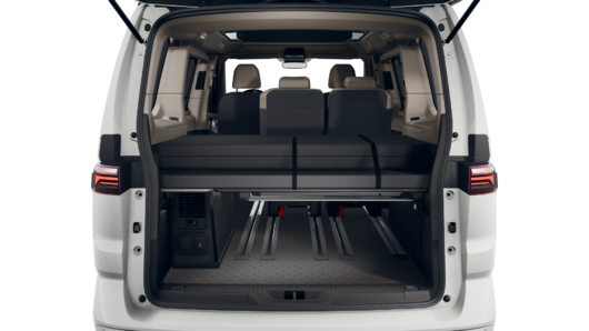 Bild eines California Beach eHybrid 180 kW 4M