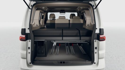 Bild eines California Beach eHybrid 180 kW 4M