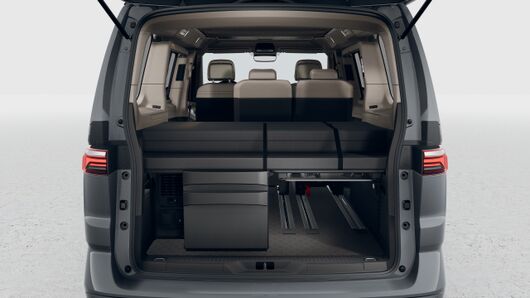 Bild eines California Beach Camper eHyb. 180 kW 4M