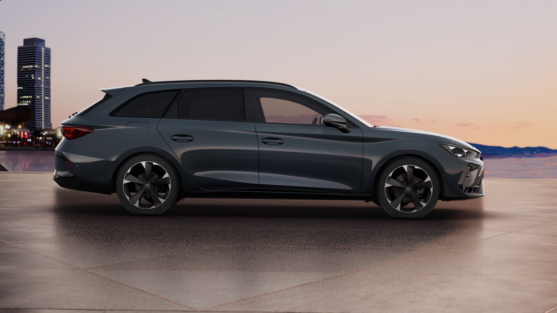 Bild eines Leon SP Kombi e-HYBRID 150/204