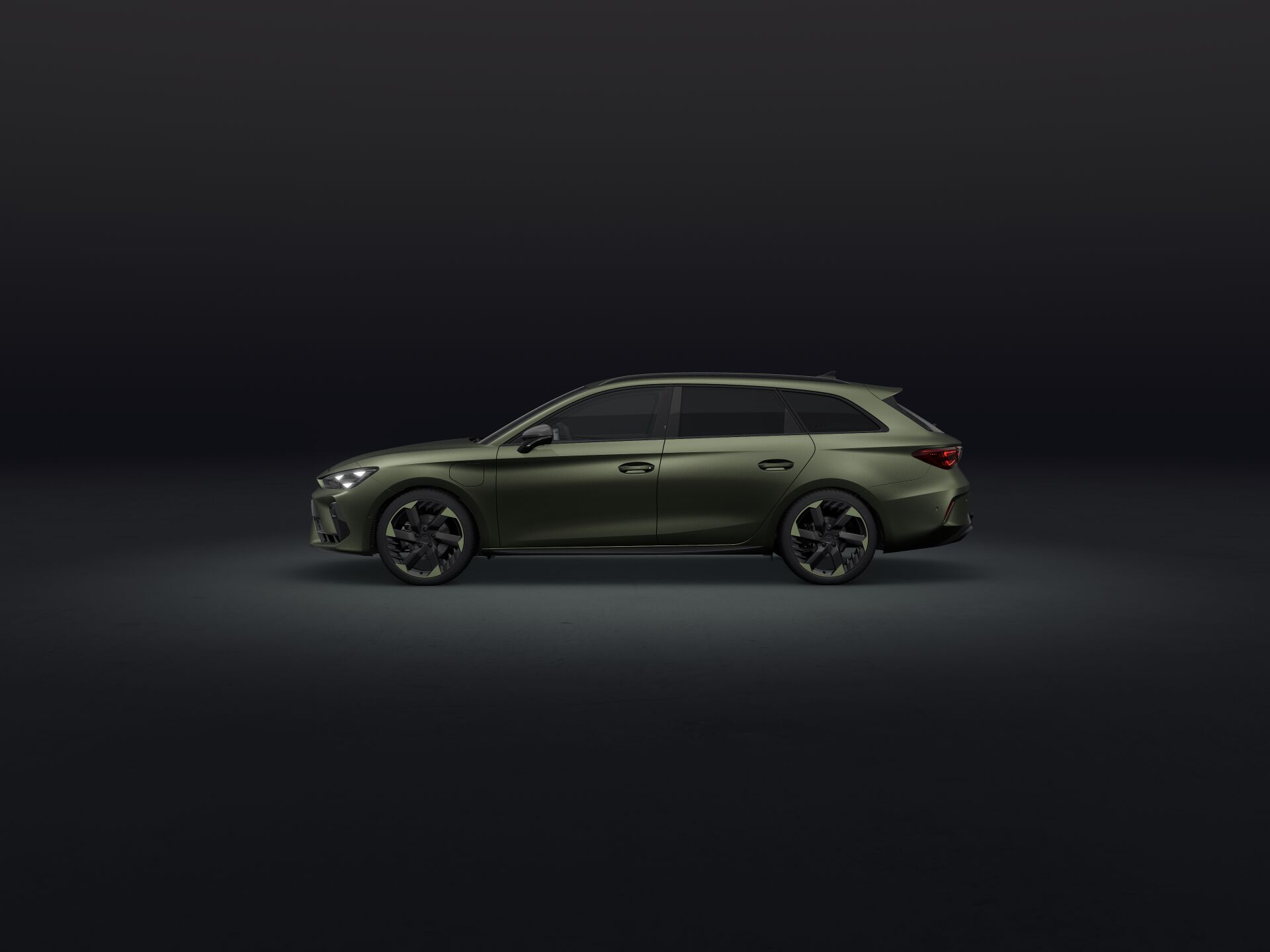Bild eines Leon SP Kombi TRIBE e-HYBRID 150/204