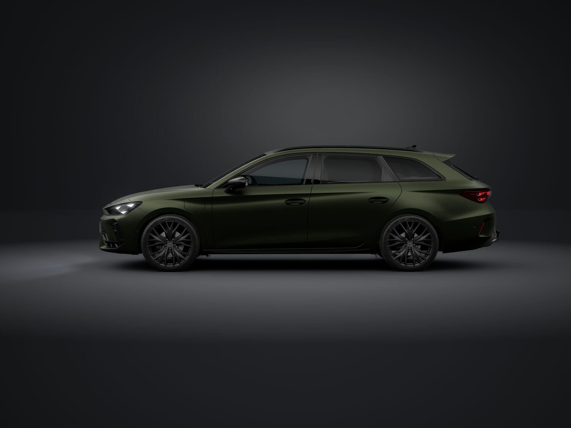 Bild eines Leon SP Kombi TRIBE e-HYBRID 150/204
