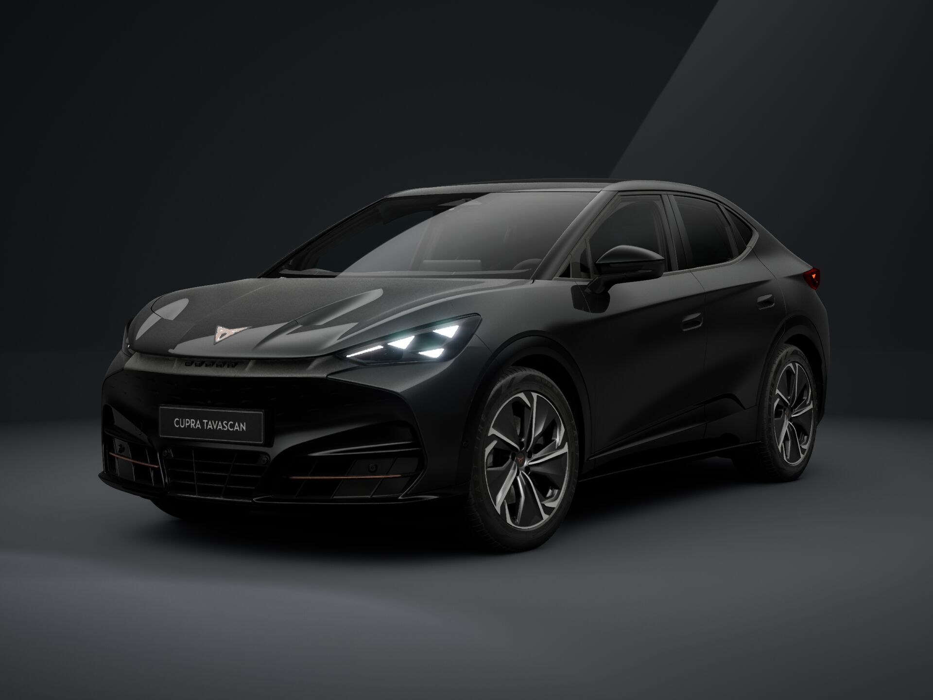 Cupra Tavascan VZ Adrenaline 77 340PS 4Drive: Schlüsselübergabe im Autohaus