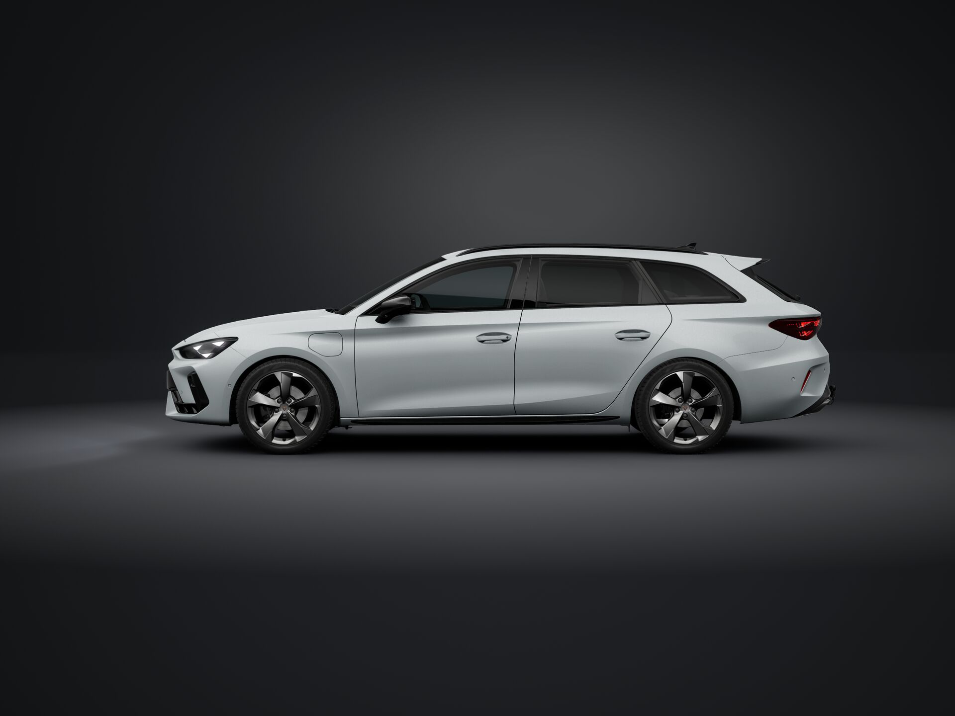 Bild eines Leon SP Kombi e-HYBRID 150/204
