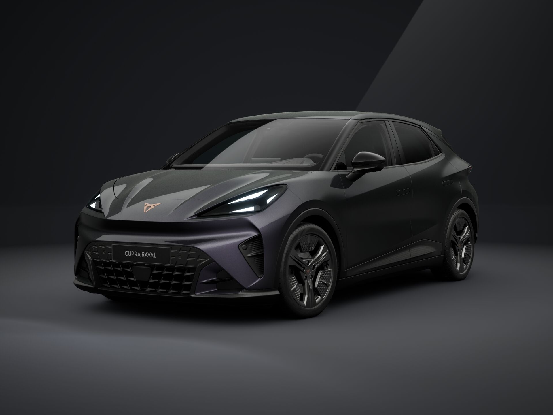 Cupra Raval PLUS 37 kWh 99 kW/135 PS 2026
