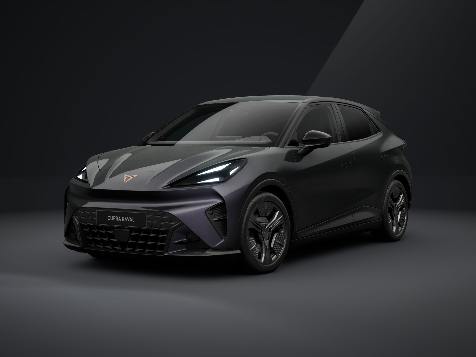 Cupra Raval PLUS 37 kWh 99 kW/135 PS 2026