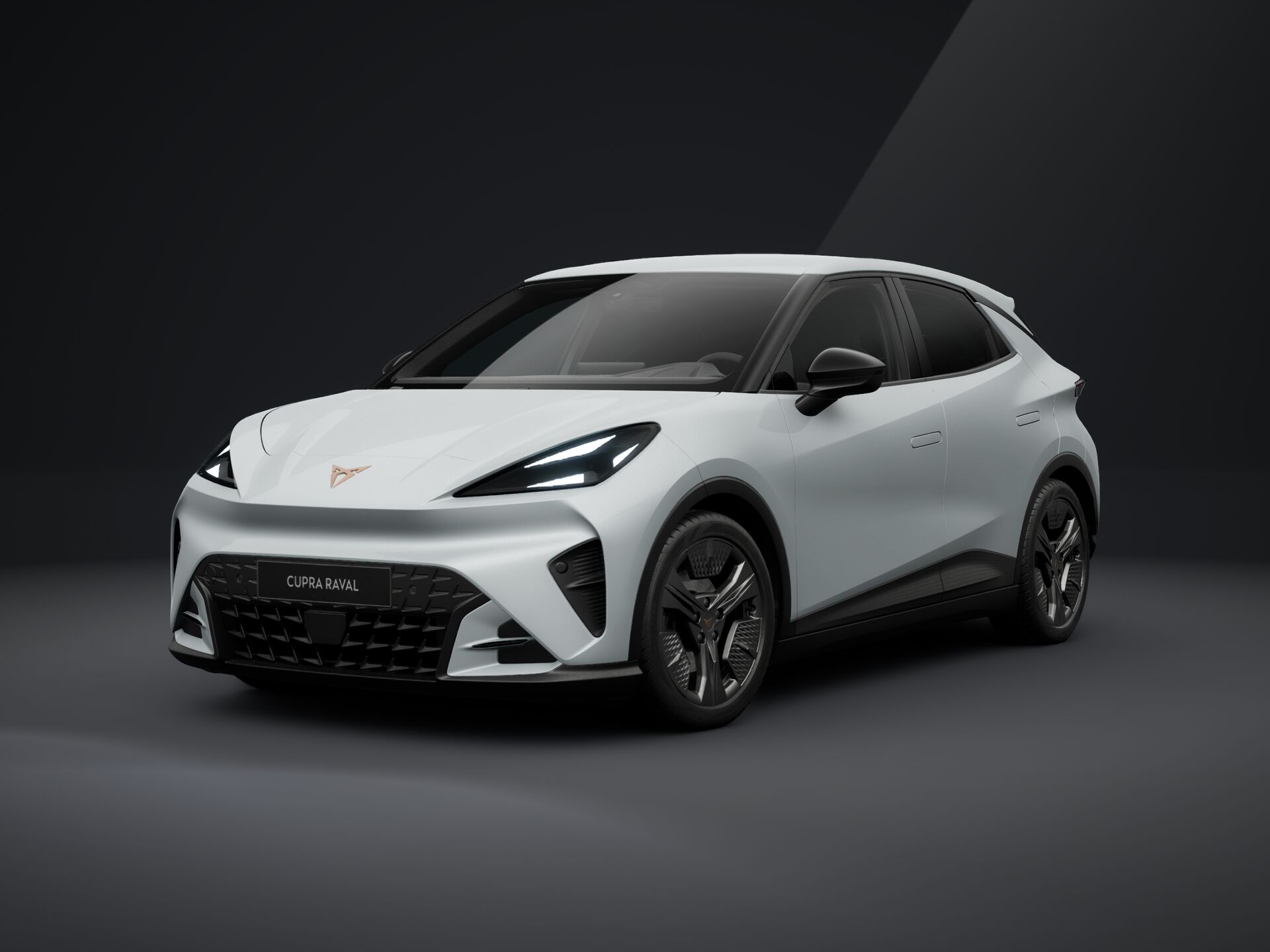 Cupra Raval PLUS 37 kWh 99 kW/135 PS 2026