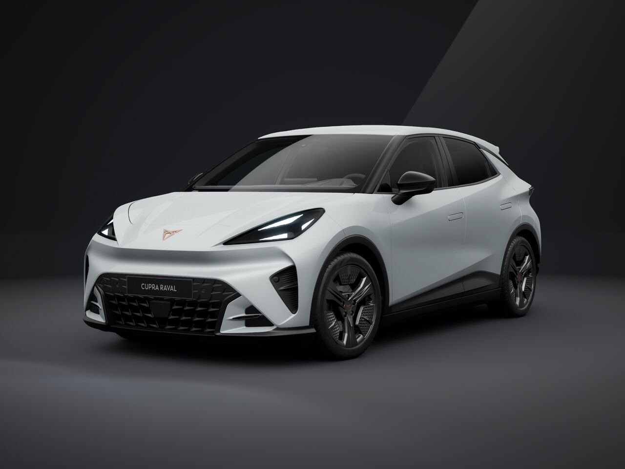 Cupra Raval PLUS 37 kWh 99 kW/135 PS 2026