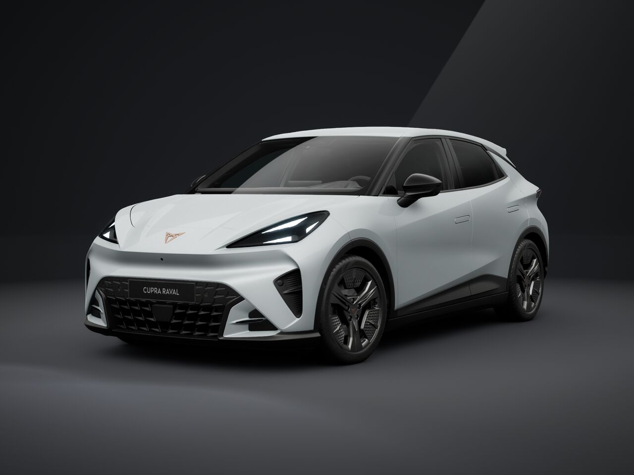 Cupra Raval PLUS 37 kWh 99 kW/135 PS 2026