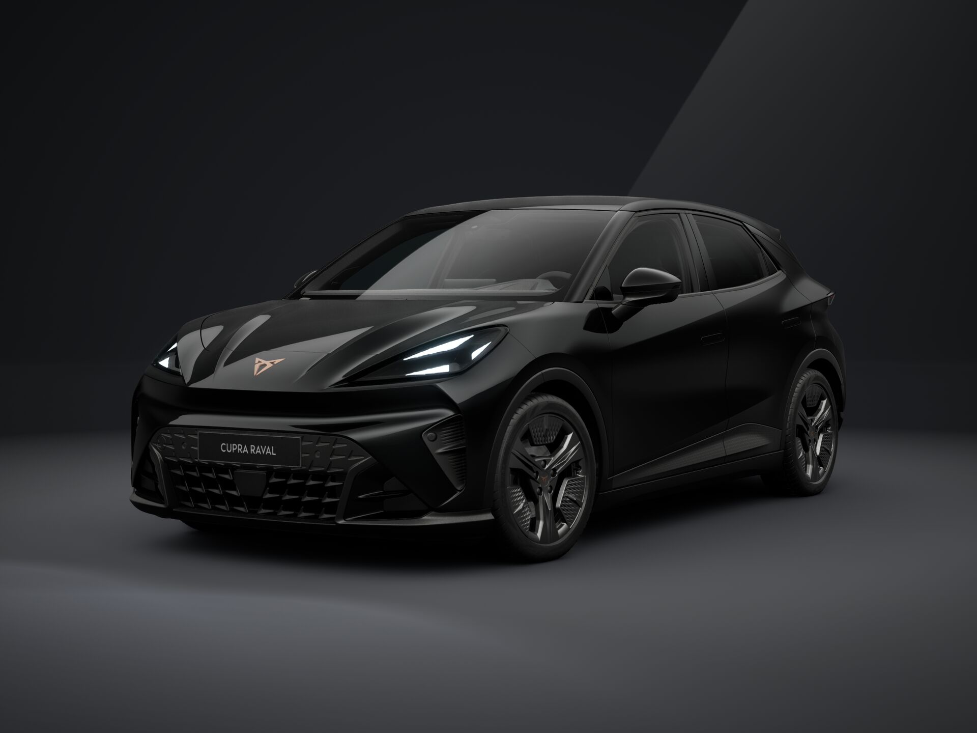 Cupra Raval PLUS 37 kWh 99 kW/135 PS 2026