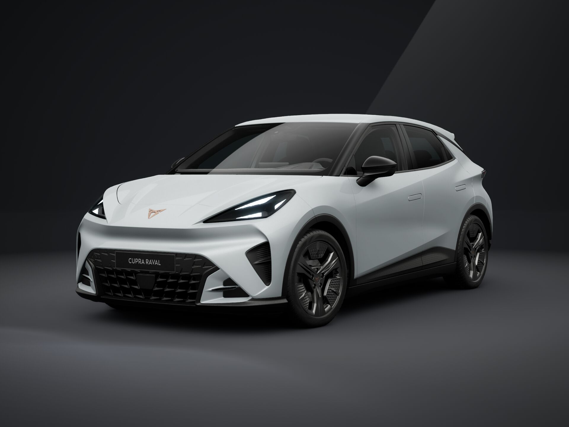 Cupra Raval PLUS 37 kWh 99 kW/135 PS 2026