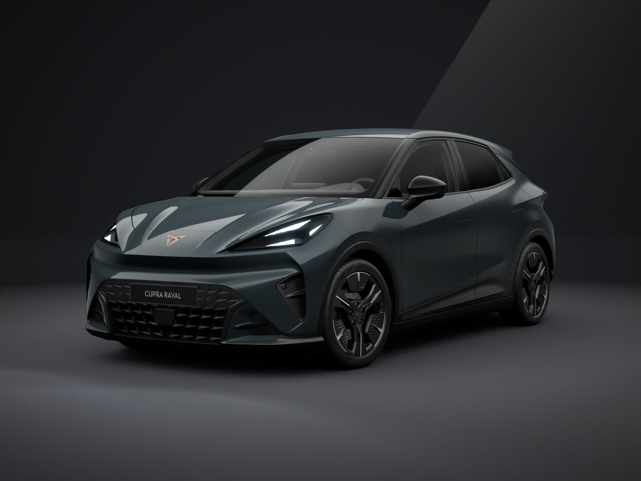 Cupra Raval PLUS 37 kWh 99 kW/135 PS 2026