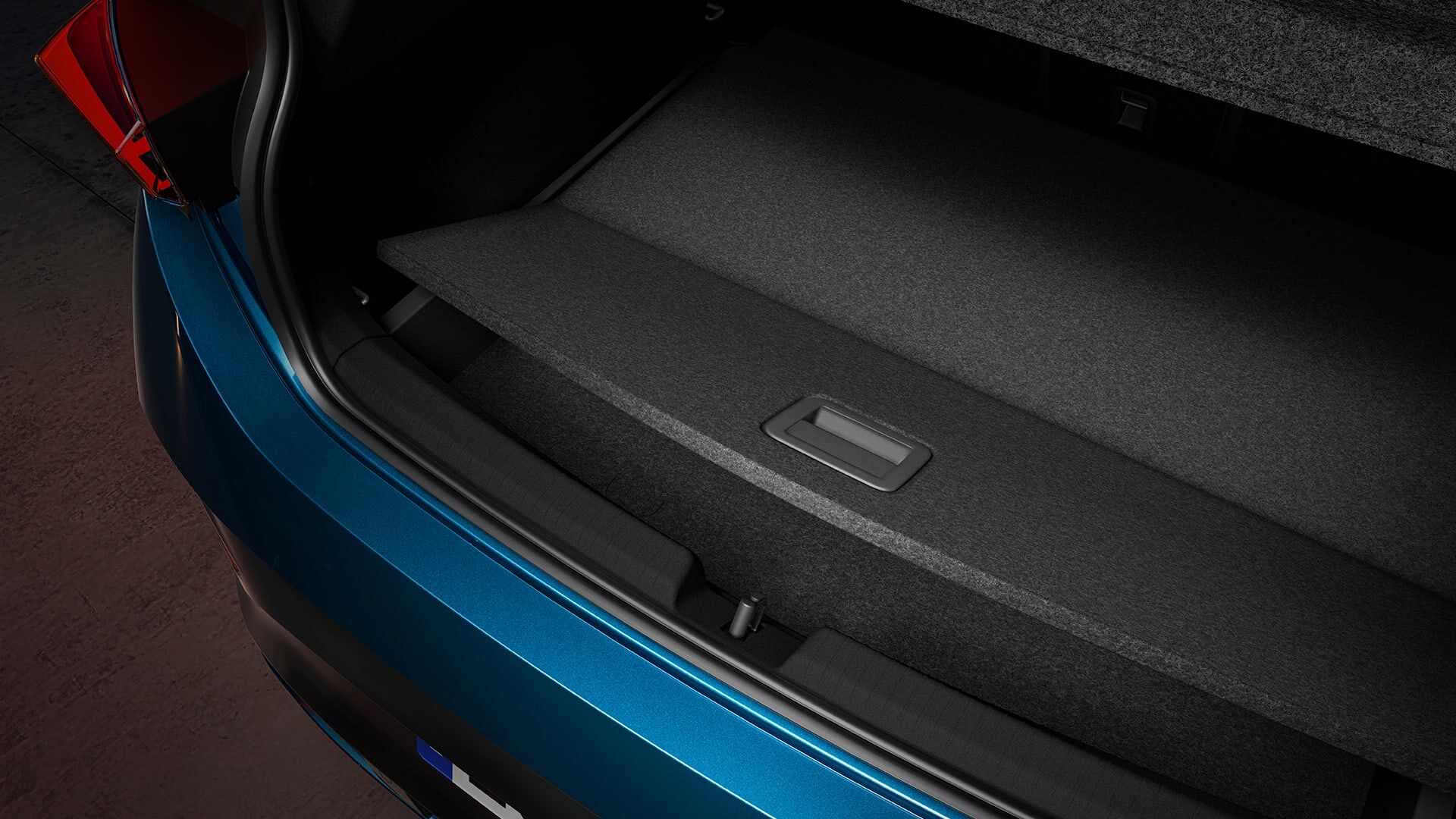 Doppelter Ladeboden inkl. Not-Ladekabel