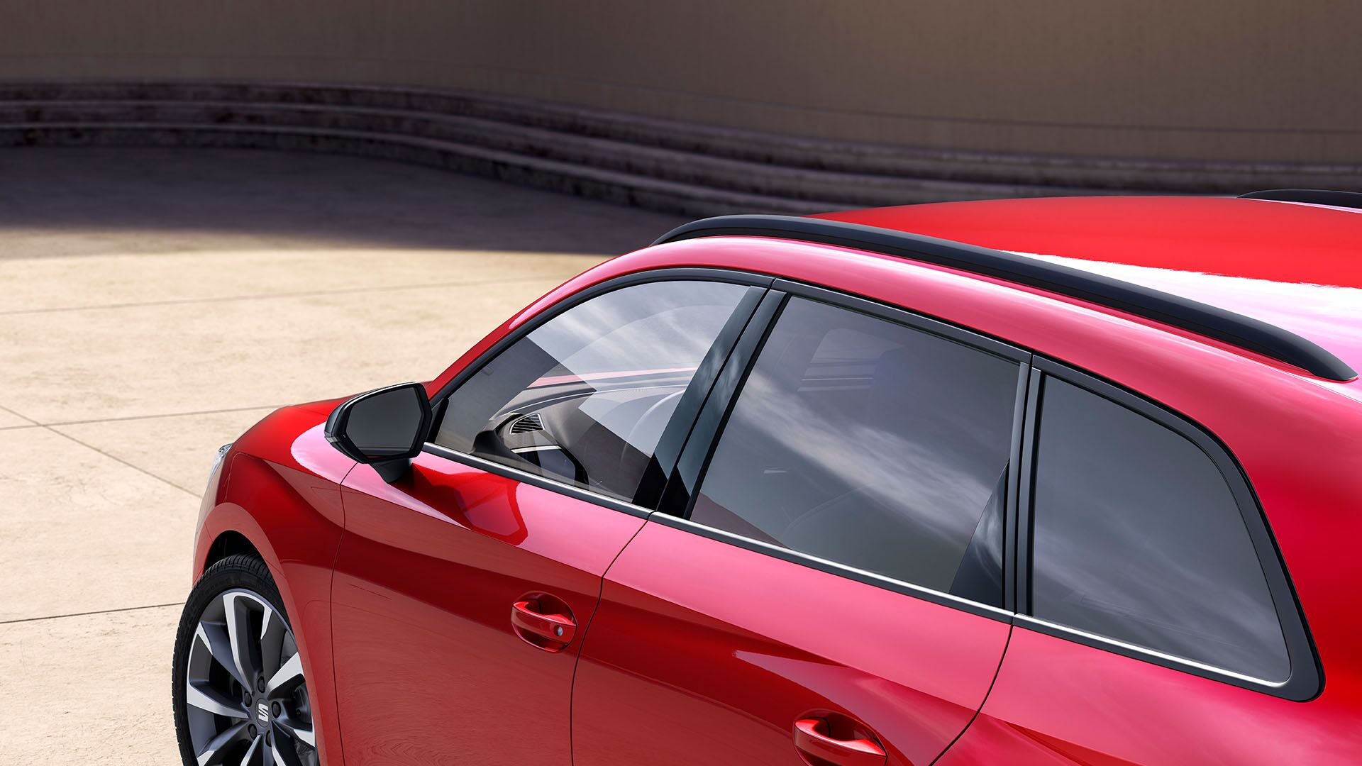 Scheiben abgedunkelt (ab B-Säule)