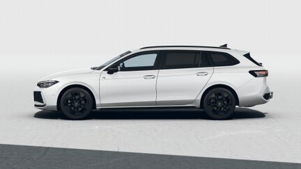 Bild eines Passat Variant R-Line eTSI DSG