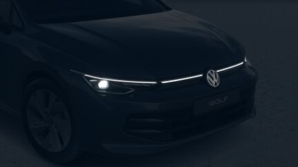Bild eines Golf Variant Business mHeV DSG