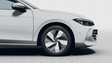 Bild eines Passat Variant Business eHybrid 150kW