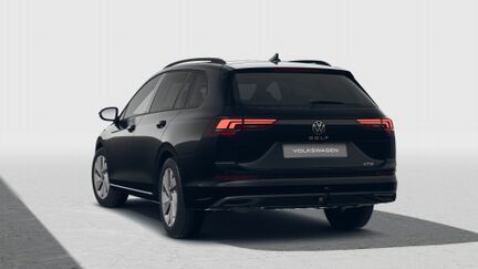 Bild eines Golf Variant Business mHeV DSG