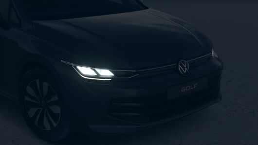 Bild eines Golf Variant Business mHeV DSG