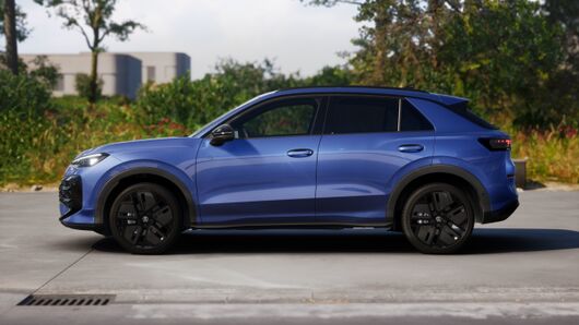 Bild eines T-Roc R-Line eTSI DSG