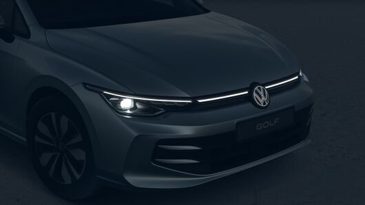 Bild eines Golf Variant Business mHeV DSG