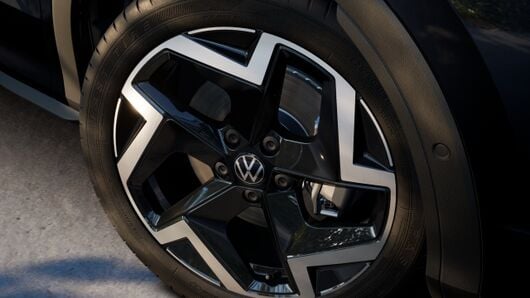 Bild eines T-Roc R-Line eTSI DSG