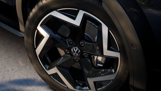 Bild eines T-Roc R-Line eTSI DSG