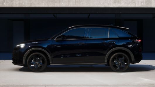 Bild eines T-Roc R-Line eTSI DSG