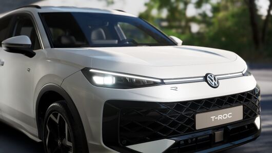 Bild eines T-Roc R-Line eTSI DSG