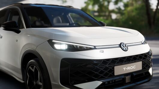 Bild eines T-Roc R-Line eTSI DSG