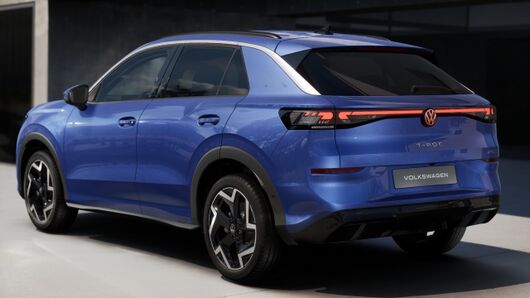 Bild eines T-Roc R-Line eTSI DSG