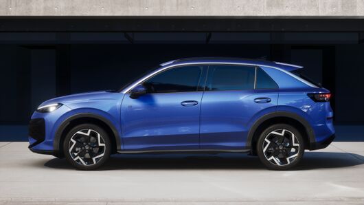 Bild eines T-Roc R-Line eTSI DSG