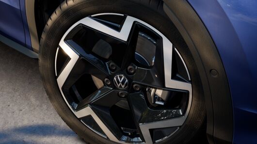 Bild eines T-Roc R-Line eTSI DSG