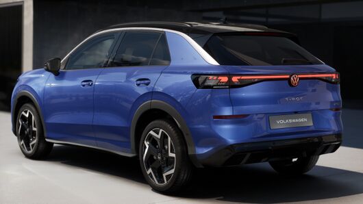 Bild eines T-Roc R-Line eTSI DSG