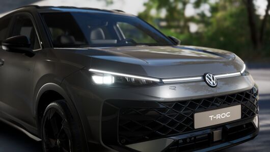 Bild eines T-Roc R-Line eTSI DSG