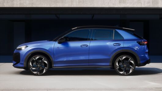 Bild eines T-Roc R-Line eTSI DSG