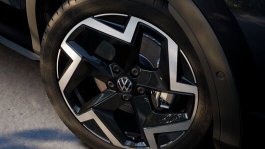 Bild eines T-Roc R-Line eTSI DSG