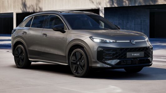 Bild eines T-Roc R-Line eTSI DSG